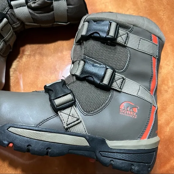 Sorel Method 360 Glacier Waterproof Snow Boots youth size 3
