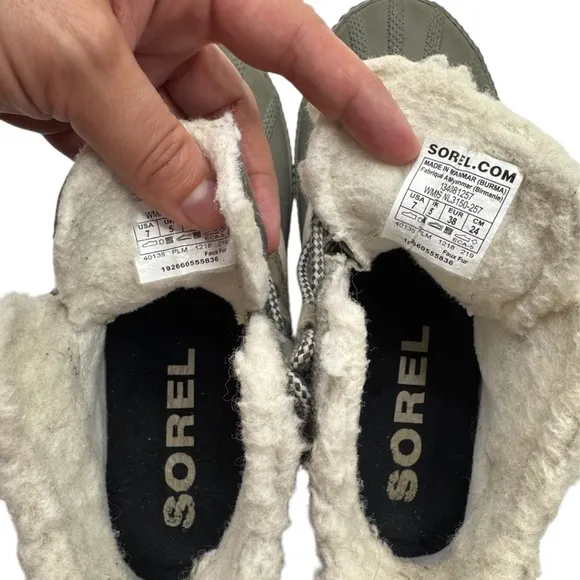 Sorel NL3150-257 Women's Gray Olive Green Faux Fur Snow Ankle Boots Size US 7