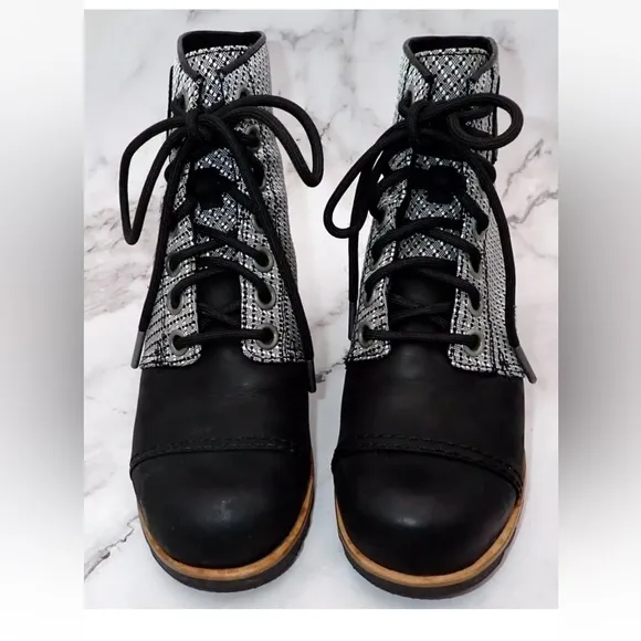 Sorel PDX Lexie 1964 Premium Wedge Heel Bootie Gray Silver Black Size 7