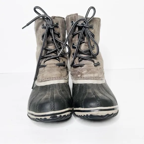 Sorel Women's Slimpack II Lace Size 7 Tan Gray Women’s Snow Winter Boots