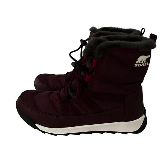 Sorel Youth Plum Burgundy Whitney II Short Lace Up Snow Boots RARE COLOR