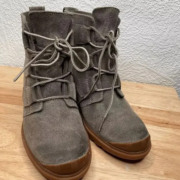 Sorel Toronto Women's Olive Suede Lace Up Wedge Ankle Bootie Boots Size 7