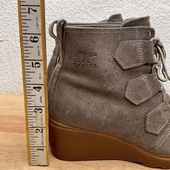 Sorel Toronto Women's Olive Suede Lace Up Wedge Ankle Bootie Boots Size 7