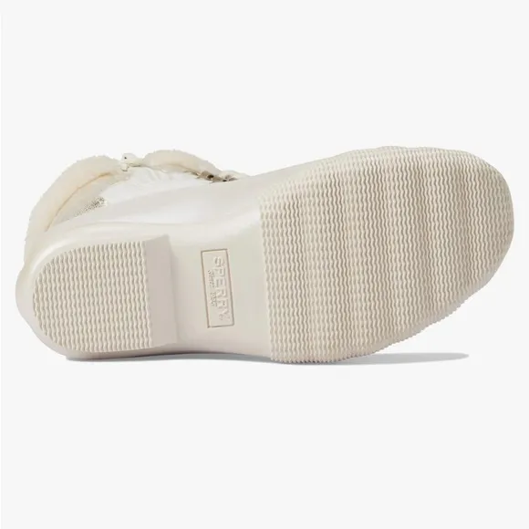 Sperry Saltwater Alpine Duck Boot in Cream White Child Size 2