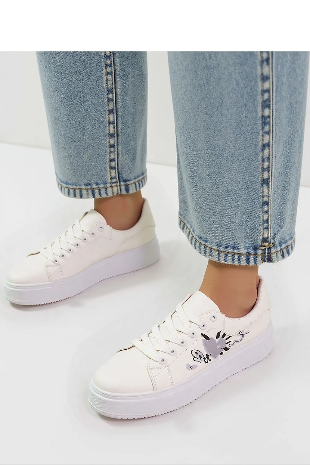 Sport Shoes Inello