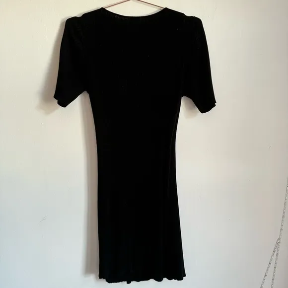 St. Agni Anais Wrap Dress In Black XL