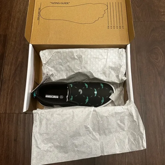 Star Wars The Mandalorian Kids Slip-On Shoes - Black and Green