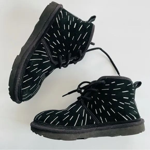 Star Wars UGG boots size 5 kids goth
