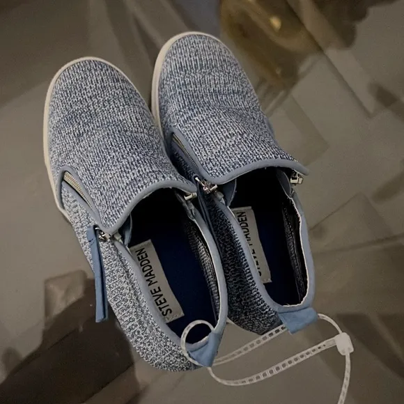 STEVE MADDEN GIRLS SHOES CALIBER SNEAKER