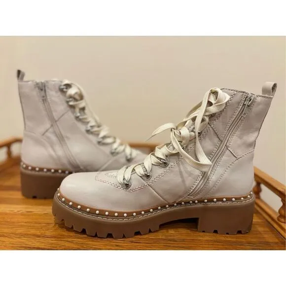 Steve Madden Women's Cream Rainier Ankle Boots Size 8.5M NWOT