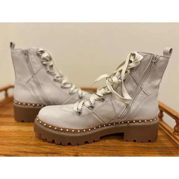 Steve Madden Women's Cream Rainier Ankle Boots Size 8.5M NWOT