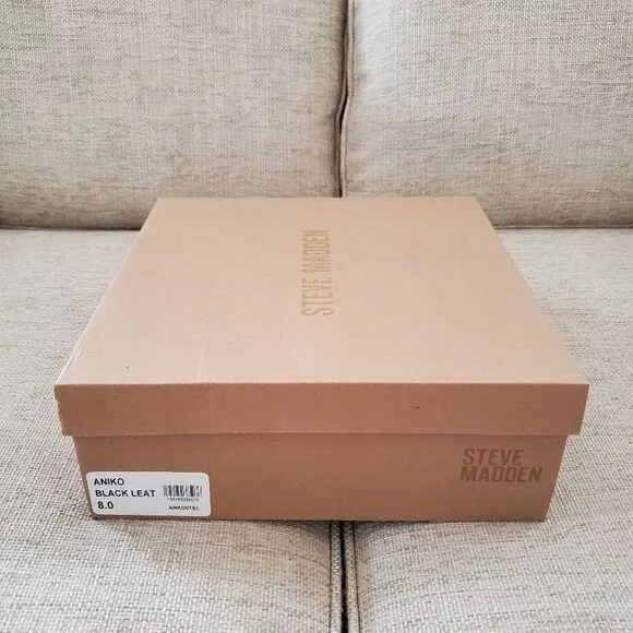 Steve Madden Womens Aniko Ankle Boots