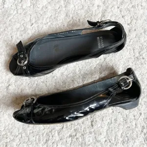 STUART WEITZMAN: Black Leather Silver Buckle Detail Cutout Accent Ballet Flats