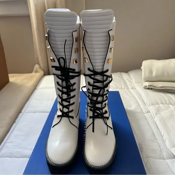 Stuart Weitzman Elspeth Combat Boots in Snow Turin Size 8 Brand New