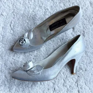 Stuart Weitzman for Mr. Seymour VTG Metallic Silver Rosette Vamp High Heels 10B