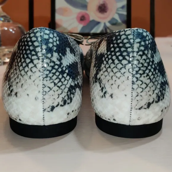 Stuart Weitzman Jodie Python Flats Blue Ivory