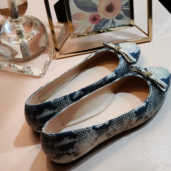 Stuart Weitzman Jodie Python Flats Blue Ivory