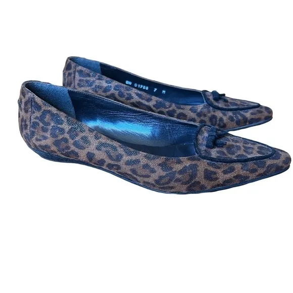 STUART WEITZMAN leopard print suede pointy toe flats