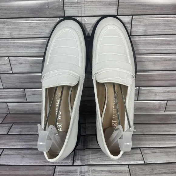 Stuart Weitzman Women's White Leather Palmer Sleek Croc-Embossed Loafer Size 10