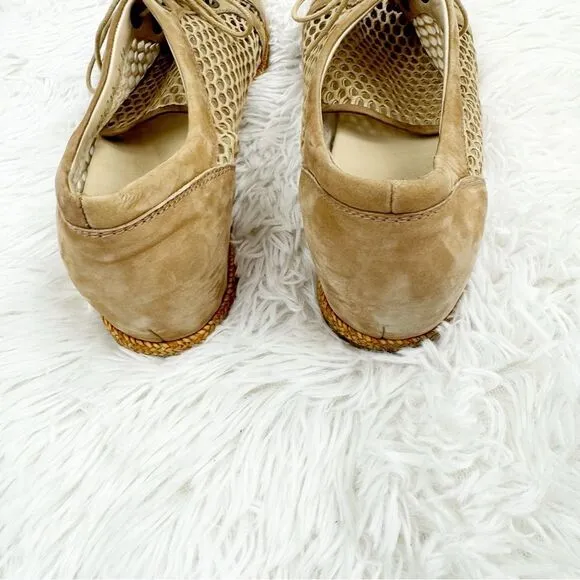 Stuart Weitzman Tan Mesh Lace-Up Oxford Suede Shoes