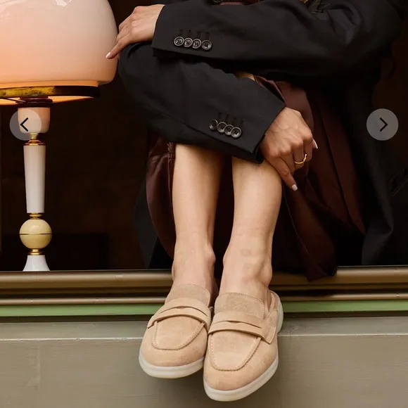 Suede clogs shoes