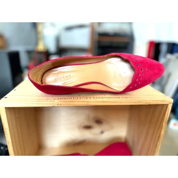 Sézane Low Josephine Courts Cherry Red Scalloped Suede Round Toe Heels SZ EU 38