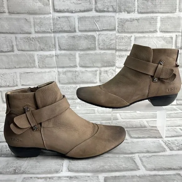 Taos Model Women’s Size 9.5 Light Brown Leather Ankle Boots