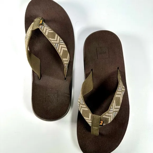Teva Men's Voya Brown Flip Flops