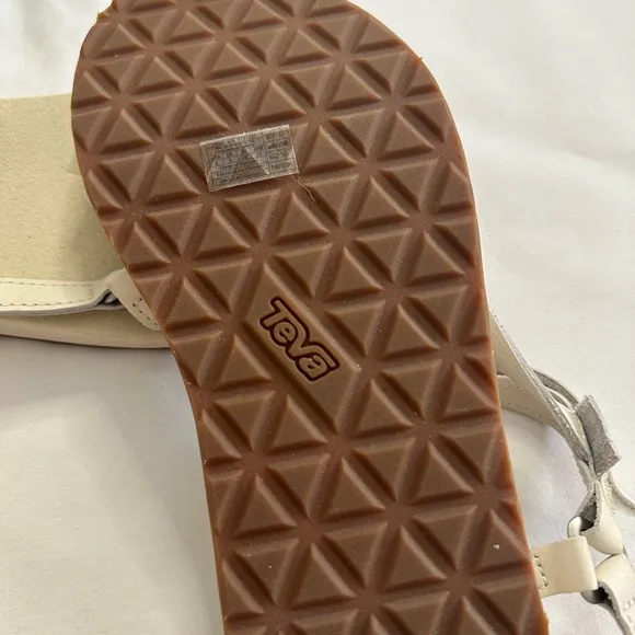 TEVA Women's Original Universal Slim Sandal, Size 8 or 10