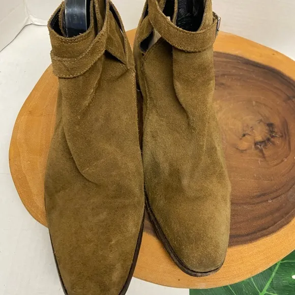 The KOOPLES Ankle Boots Leather Distressed Boots