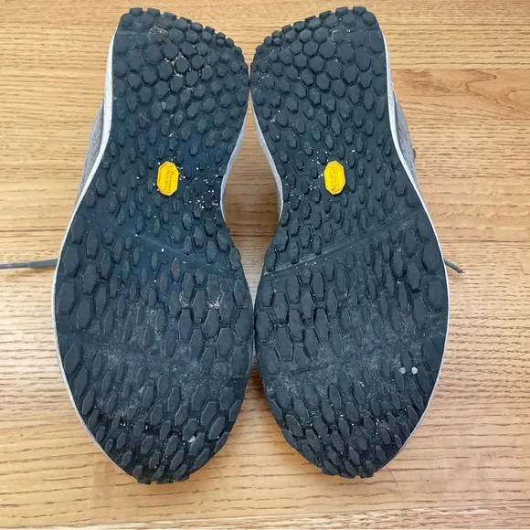 The North Face Suede Gray Treking Shoes M8.5