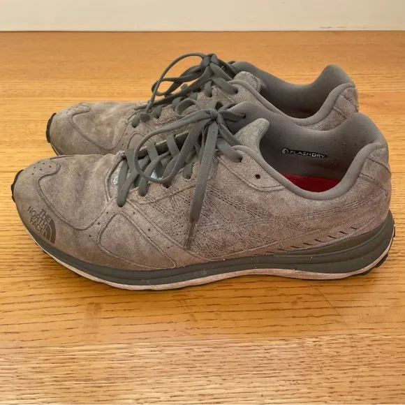 The North Face Suede Gray Treking Shoes M8.5