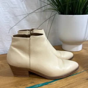Thursday Boot Company Downtown Leather Beige Ankle Boots