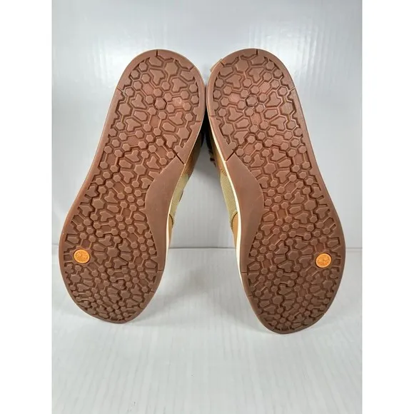 Timberland Davis Square Leather Fabric Boot Wheat Nubuck Size 10.5 TB 0A2HE2 231