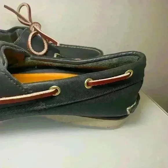 Timberland Mens 2 Eye Classic Leather Boat Shoes 74036 Navy Blue Size 9.5 Used