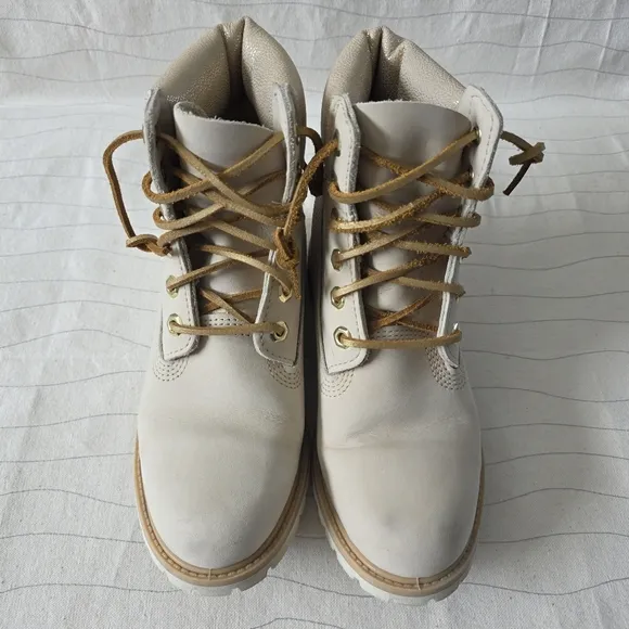 Timberland Womens 6 Inch Beige Gold Nubuck Leather Boots Shoes A18L5 Size 7