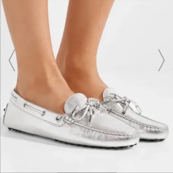 Tods Heaven Crackle Silver Loafers Shoes Flats Metallic 39 9