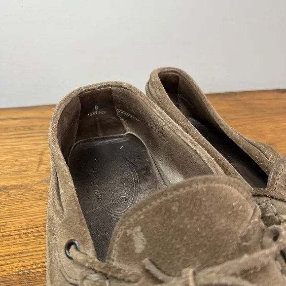 Tod’s Men’s US 9.5 • Brown Suede Loafers Driving Shoes.
