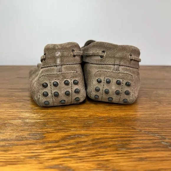 Tod’s Men’s US 9.5 • Brown Suede Loafers Driving Shoes.