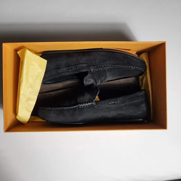 Tod's Mocassino City Gommino Driving Shoes Black Suede Leather Men's 7.5 / 9 US