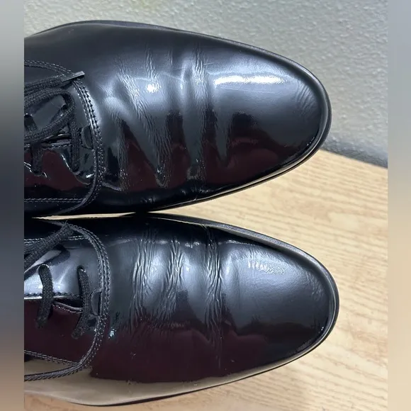 Tod's patent-leather Lace up Oxford shoes 8