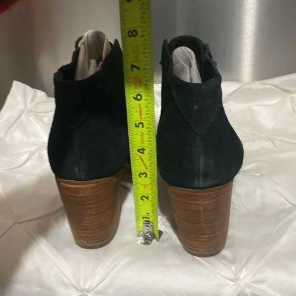 Toms Lace-Up Ankle Boots Black Size 11