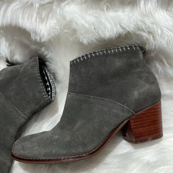 TOMS | Leila Ankle Heeled Bootie Grey Suede Size 6.5.  B82