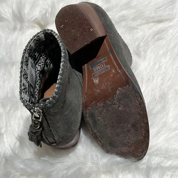 TOMS | Leila Ankle Heeled Bootie Grey Suede Size 6.5.  B82