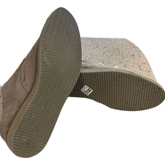 TOMS Suede Brogue Shoes 11.5 M