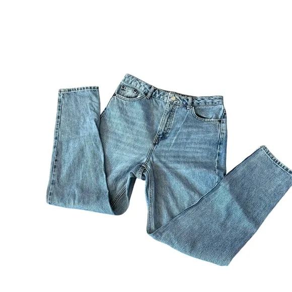 TOPSHOP MOM JEAN LIGHT MEDIUM WASH DISTRESSED 30 x 32 STRAIGHT TAPER LEG