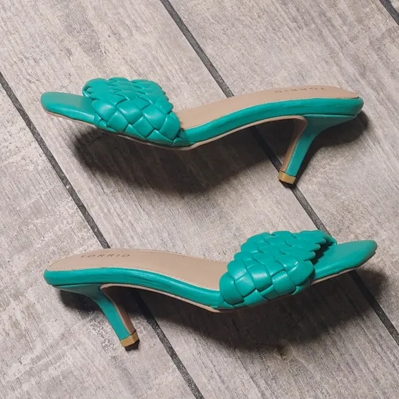 Torrid Women's Green Braided Slide Sandals Size 8 WW