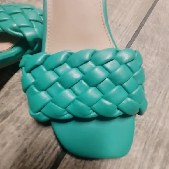 Torrid Women's Green Braided Slide Sandals Size 8 WW
