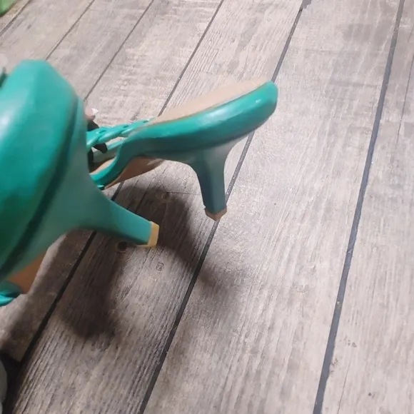 Torrid Women's Green Braided Slide Sandals Size 8 WW