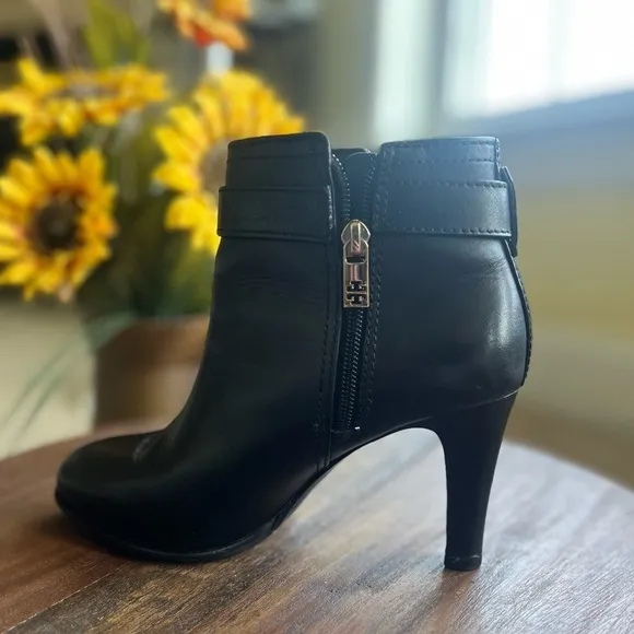 Tory Burch Black Leather Ankle Boots Women’s 5